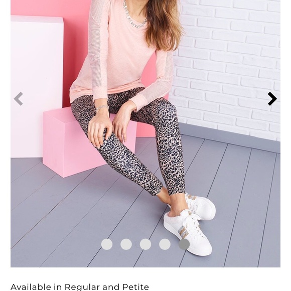 Chicos Zenergy Mesh Mixed Tunix - Picture 5 of 5